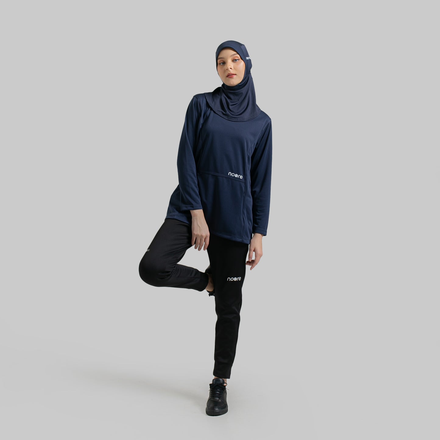 Ultimate Basic -  Arabella Top - Navy